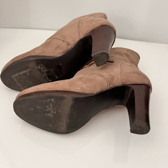 Expression Suede Lace up Ankle Boots 3” heels Ladies Chocolate Brown Size 7 - Picture 8 of 8